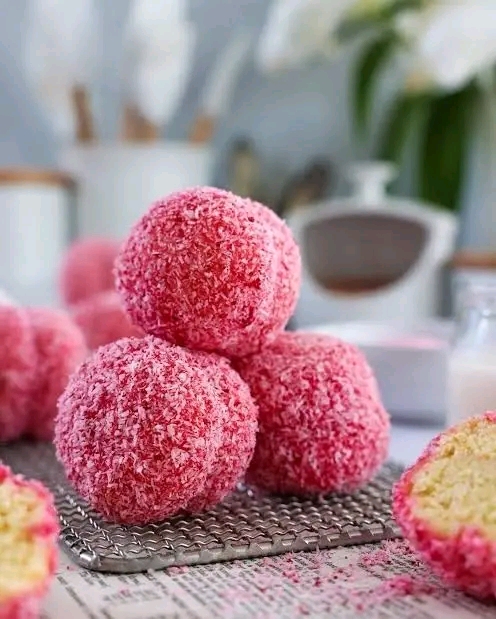 Coconut dessert balls