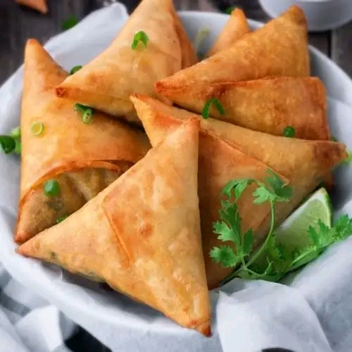 Crispy samosas